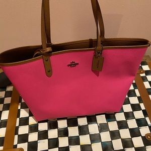 Large Coach tote